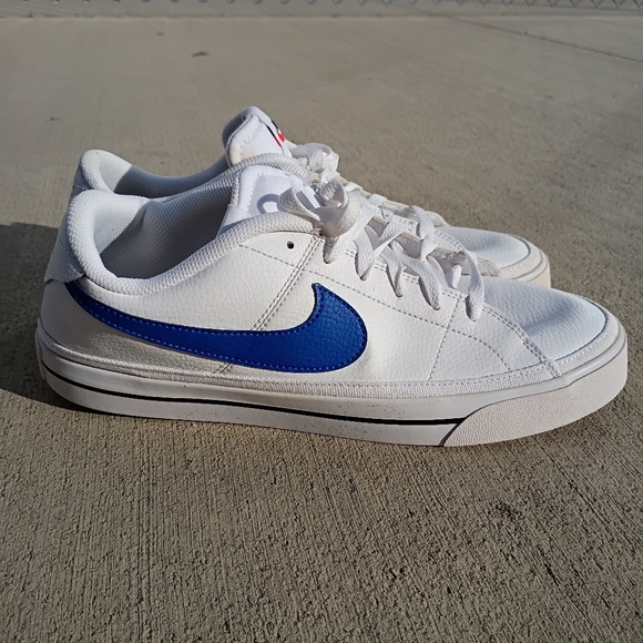 Nike Court Legacy Men's White and Blue Sneakers Size 9.5 Women's 11 - Picture 4 of 11